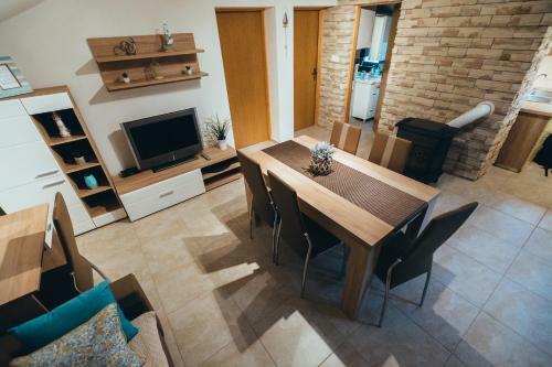 Apartman Koli?