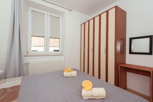 Marinus Apartments