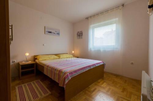 Apartments In Dramalj 39030