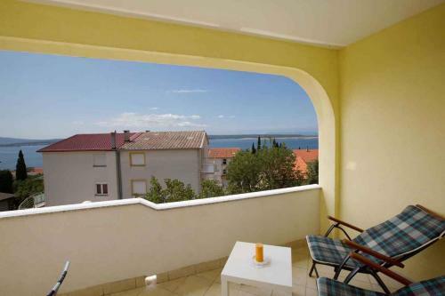 Apartments In Dramalj 39030