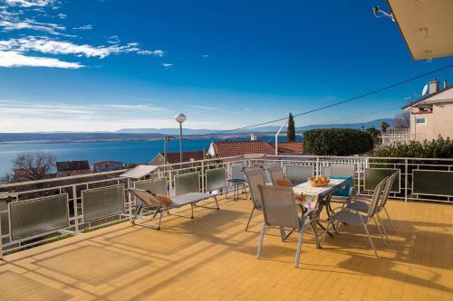 Apartments With A Parking Space Dramalj, Crikvenica - 17643