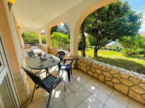 Apartmani Toni