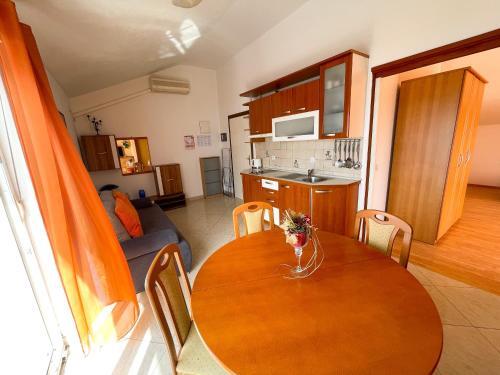 Apartmani Toni
