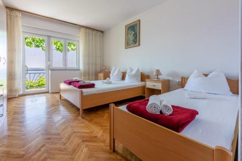 Apartments Brana
