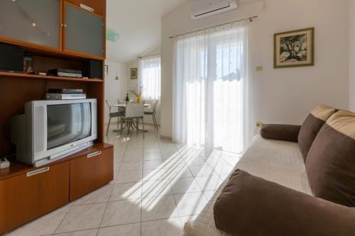 Apartment In Dramalj 41527