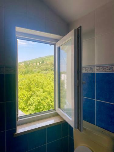 Apartment Prilaz Obali