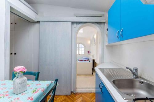 Apartment In Dramalj 39394