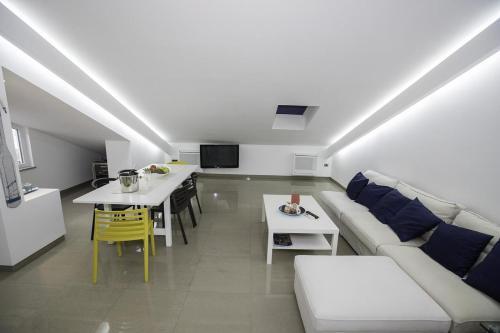 Apartments By The Sea Palit, Rab - 13990