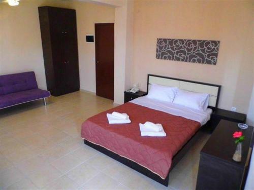 Golden Beach Hotel