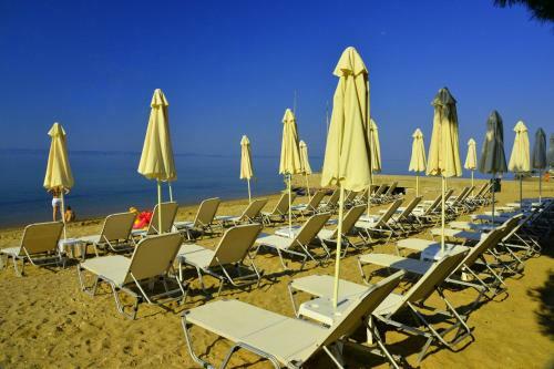 Golden Beach Hotel