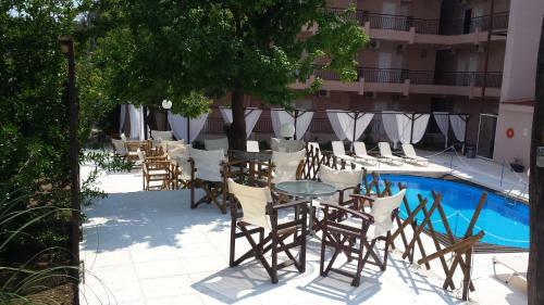 Golden Beach Hotel