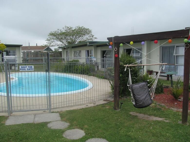 Parkview Motel