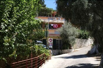 Apartamento Poros Beach