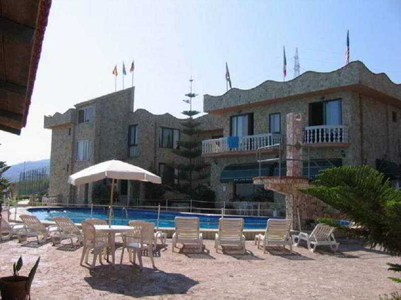 Hotel La Playa Blanca