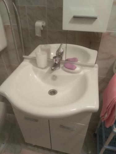 Apartamentos App Leo