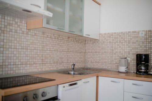Apartamentos Lili Rab