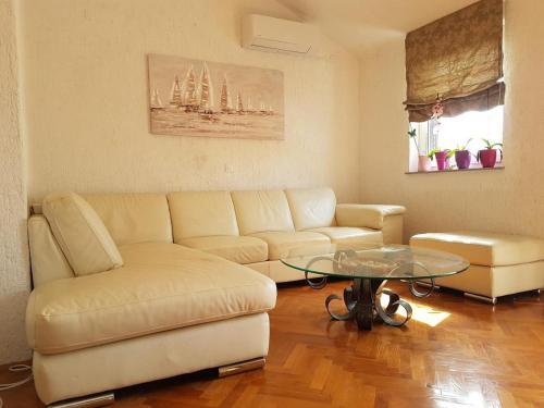 Apartments With Wifi Palit, Rab - 15365