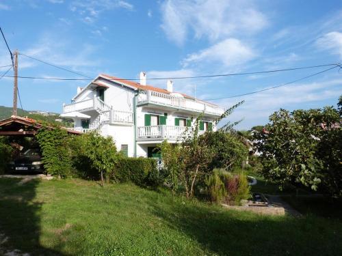 Apartment Palit 14996c
