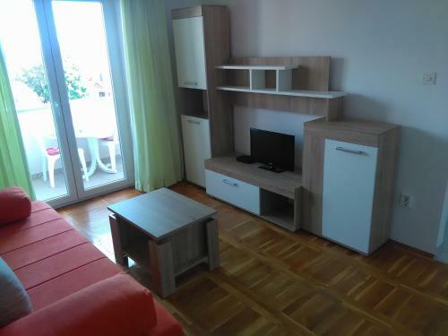 Apartments Mlacovic