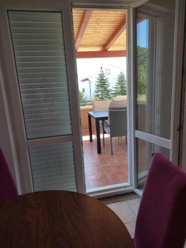 Apartment Arba 3 S Bazenom I Parkingom
