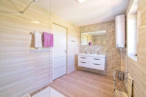 Holiday House Rab