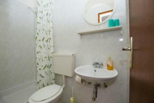 Hostal Double Room Kampor 17412a