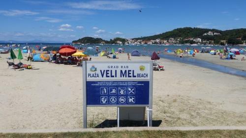 Apartamentos Alf Rab