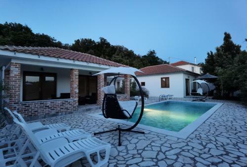 Holiday Homes Sintija