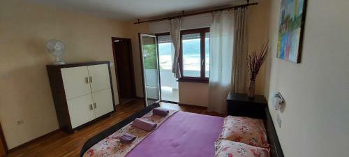 Hostal Room With Seaview 2