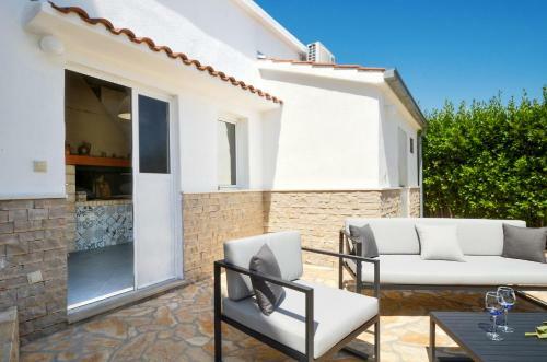 Holiday Home Nevera