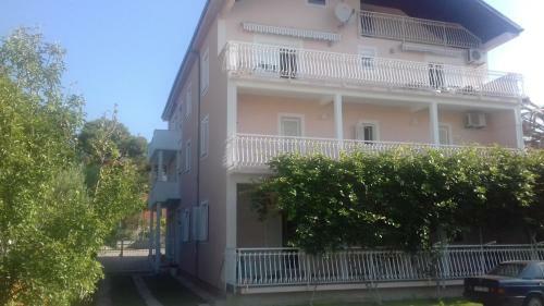 Apartman Jezid?i?
