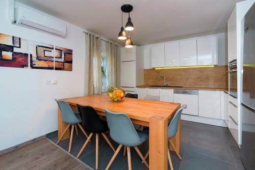 Apartments Magli