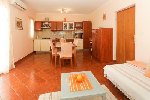 Casa Felice Apartments-holiday Home