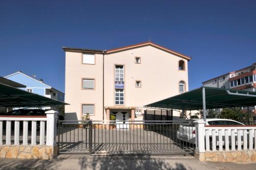 Apartamentos Villa Dra?ko