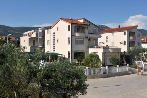 Apartamentos Villa Dra?ko