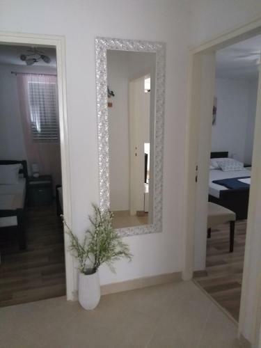 Apartment Lana Ka?tel Stari