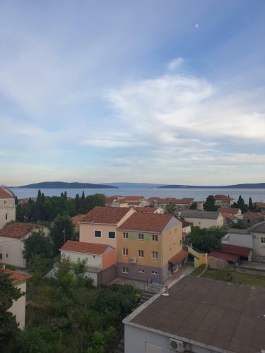Apartment Lana Ka?tel Stari