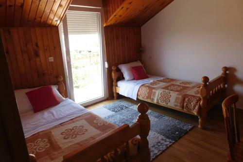 Apartman S Pogledom - Iva