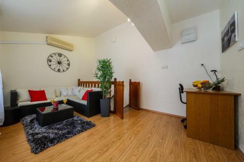 Central Apartment Castle Cippico