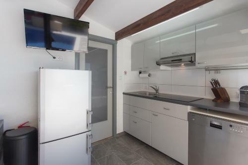 Villa Rocco Split - Luxury - Heated Salt Water Pool - Massage Jets