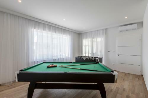 Luxurious Villa Meri