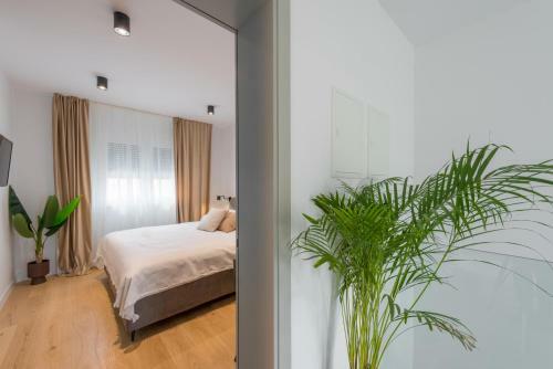 Villa Auni Grey - Heated Pool - Rooftop - Seaview - Beach