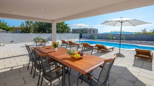Villa Vila Petra Divine S Grijanim Bazenom