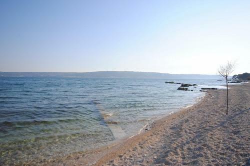Spacious Apartment Antea