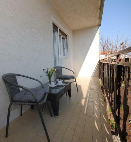 Spacious Apartment Antea