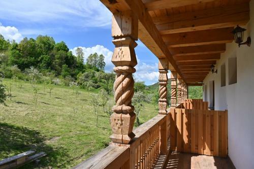 Hostal Pensiunea Plai Strabun