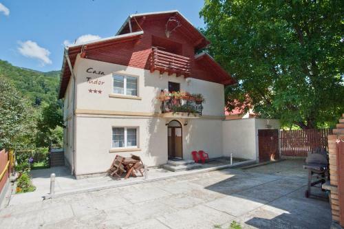 Hostal Casa Tudor