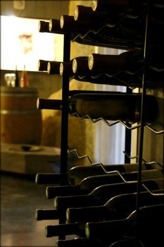 Hostal Les Troglos De Beaulieu