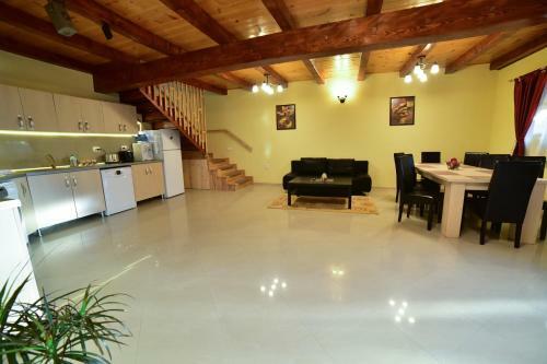Villa Casa Banu
