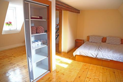 Dioniss Apartment